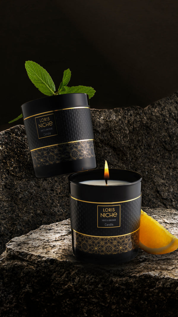 Floral & Leather Niche Candle 210 GR